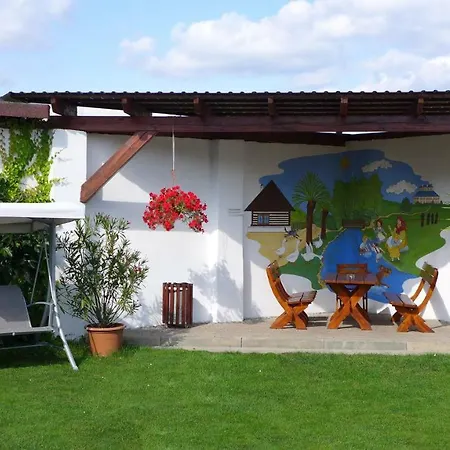 Rogallo 3* Hořičky